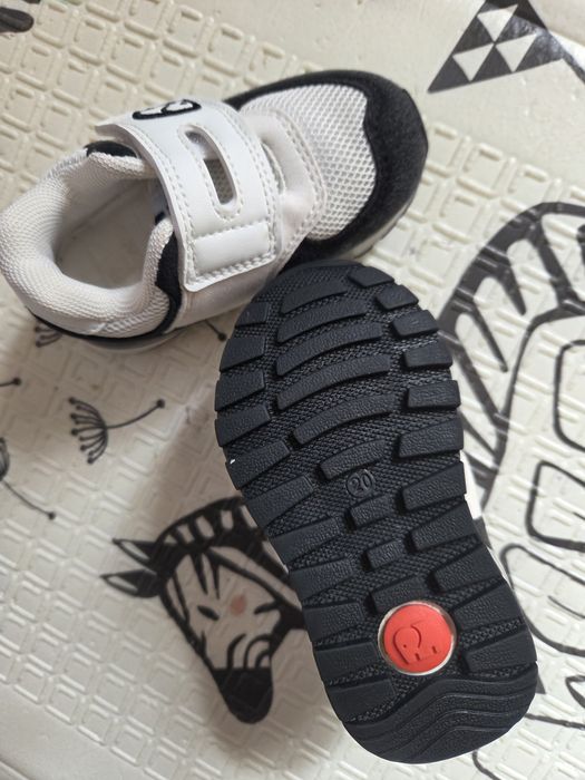 кросовки весна  децкие