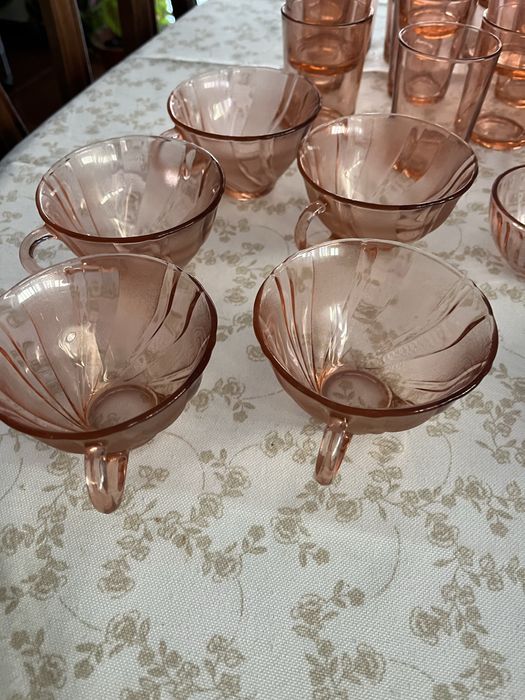 conjunto copos e pratos pirex francês