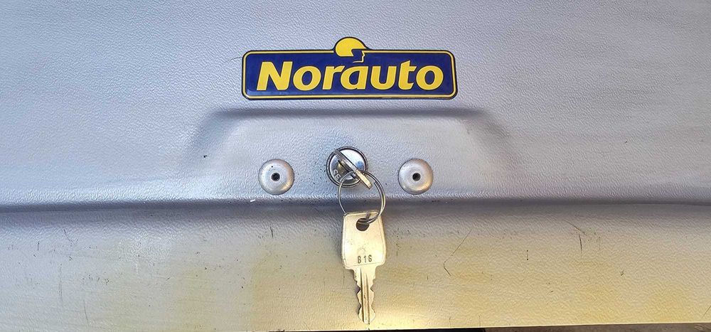 Mala de Tejadilho Bermude 320