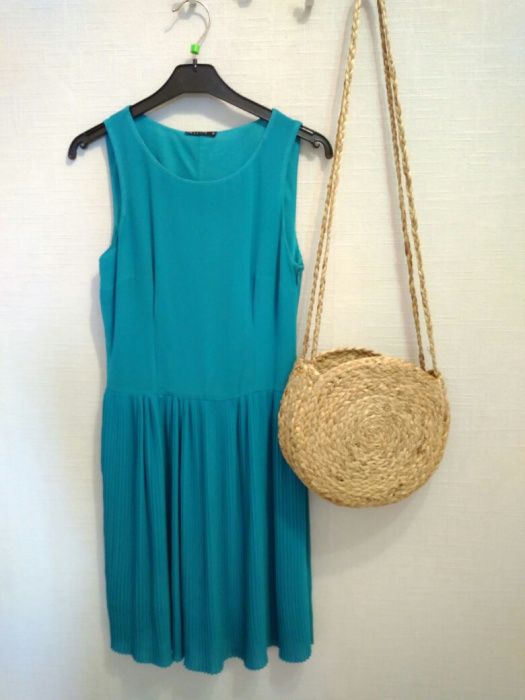 Sukienka Mohito plisowana