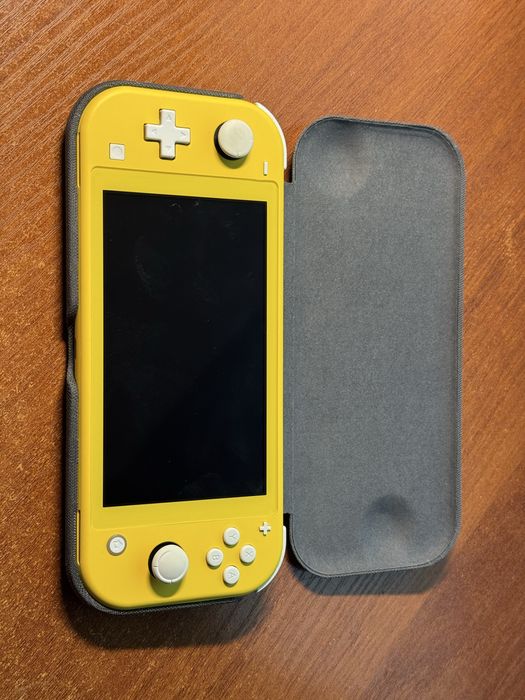 Nintendo switch lite 256 gb Багато ігр