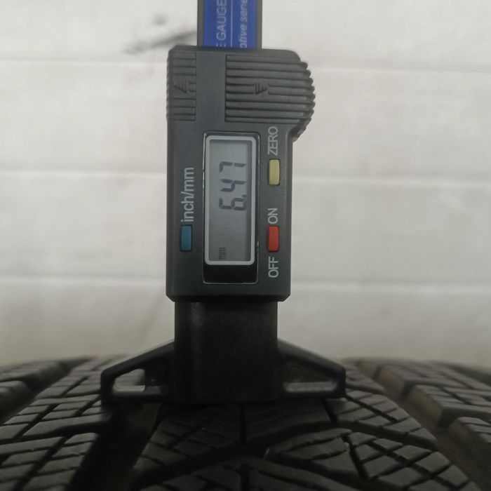 Opony Zimowe 285/40/R22 Pirelli Scorpion Winter Para