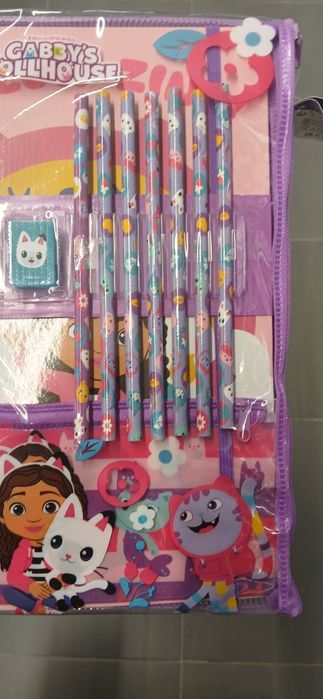 Conjunto de escrita Casa das Bonecas Gabby's Dollhouse