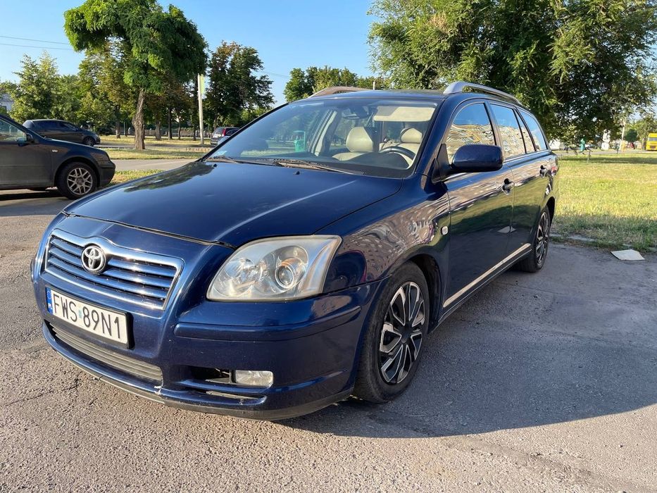 Toyota Avensis (Тойота Авенсіс) 2006 Рік  2.0 Дизель Гарний Універсал  Працюючий Кондиціонер
