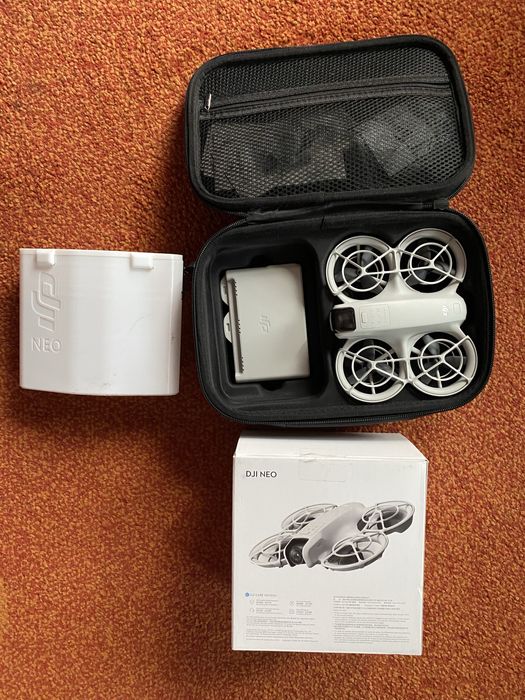 Drone DJI Neo com extras