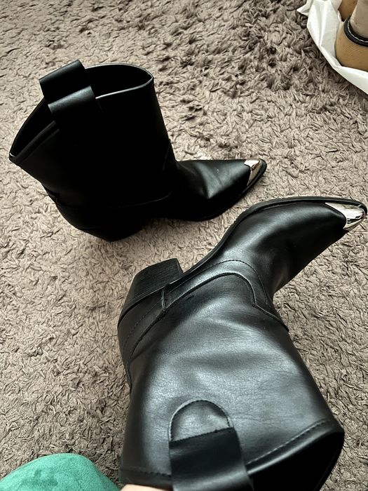 Продам козаки бу