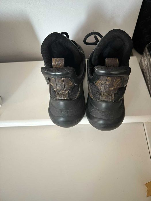buty sneakersy cv