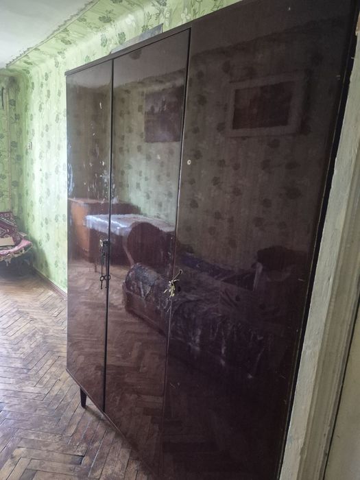 Шафа. Тумба. Віддам даром