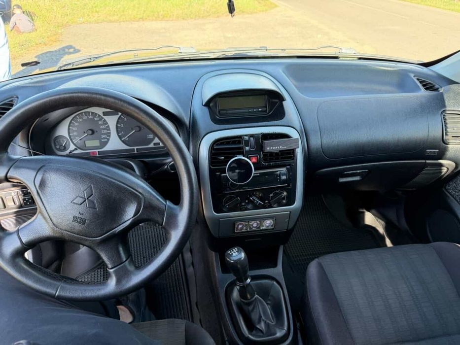 Продам Mitsubishi Carisma 2003 1.6 Газ/бенз