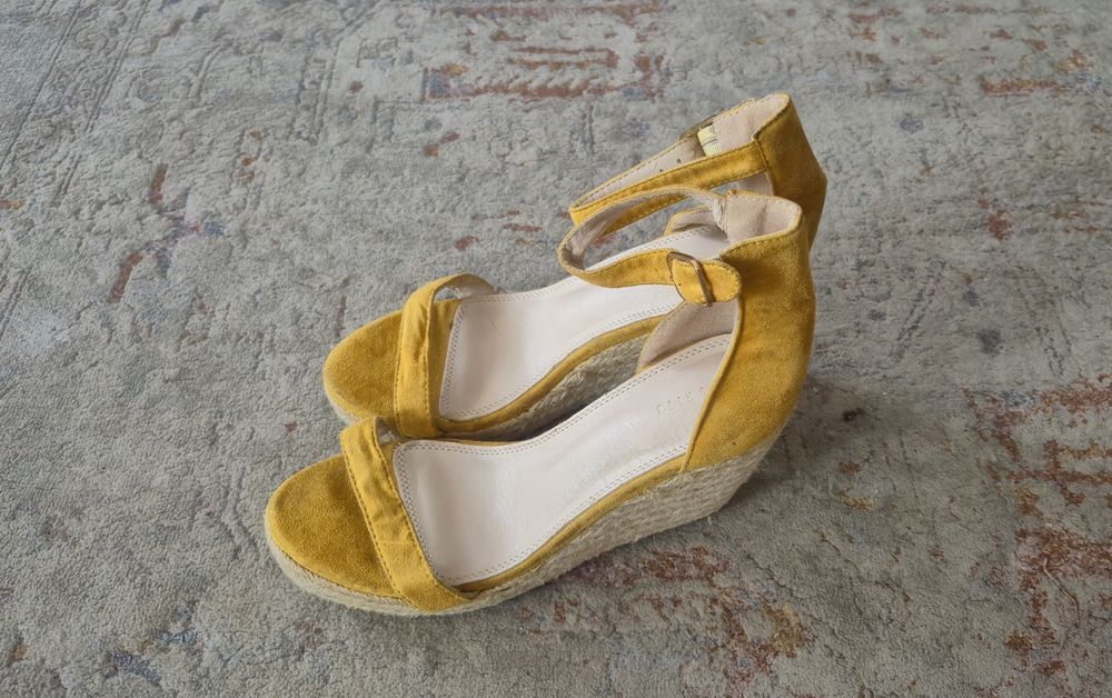 Mohito sandały espadryle na koturnie zamszowe r. 40