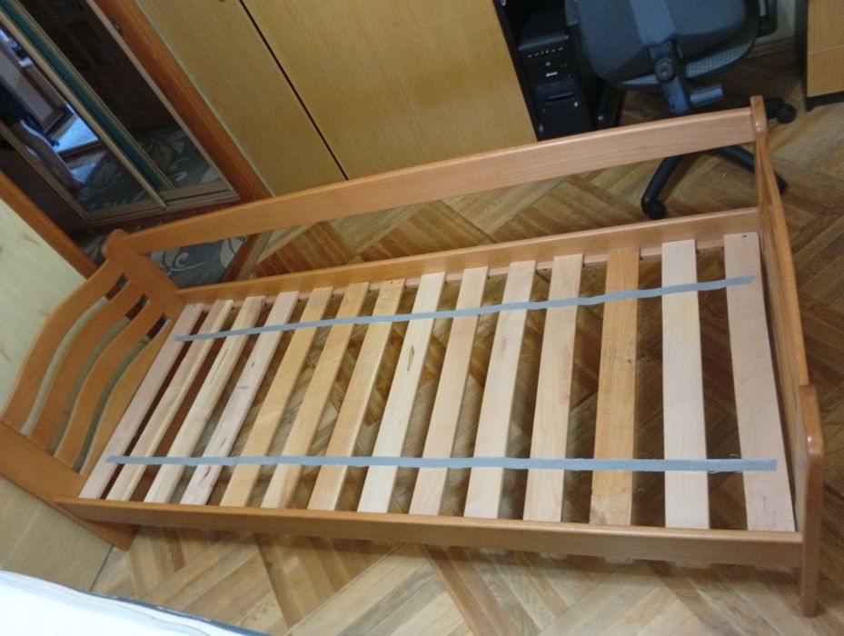 Ліжко дитяче підліткове
