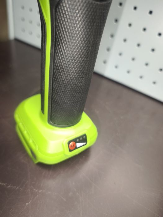 Акумуляторна болгарка Procraft PGA22 (1 акб 4 Аг)