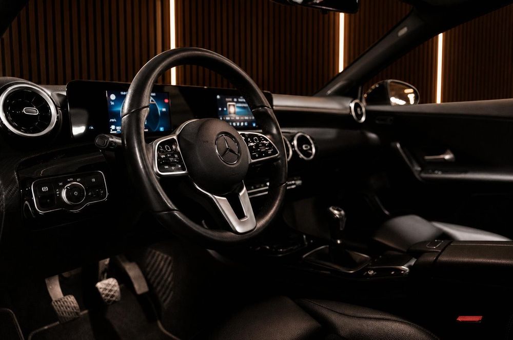 Mercedes-Benz A 180 Limousine — fotografia 4