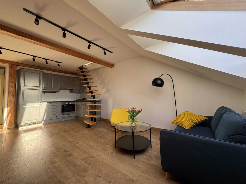 Dwupoziomowe mieszkanie 47 m2 ul.Traugutta - Stare Podgórze/Zabłocie