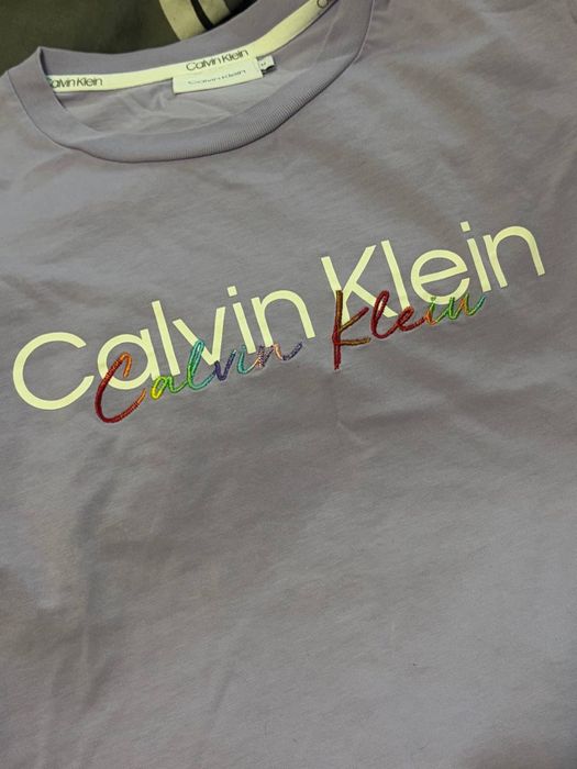 Футболка Calvin Klein