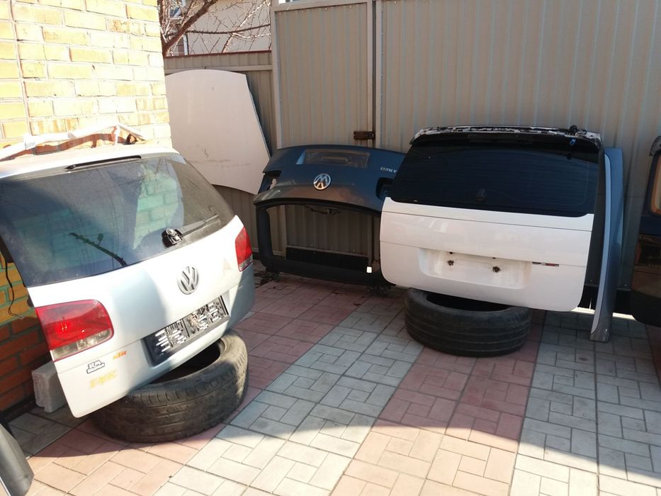 Ляда крышка багажника дверь Туарег Кайен Q-7