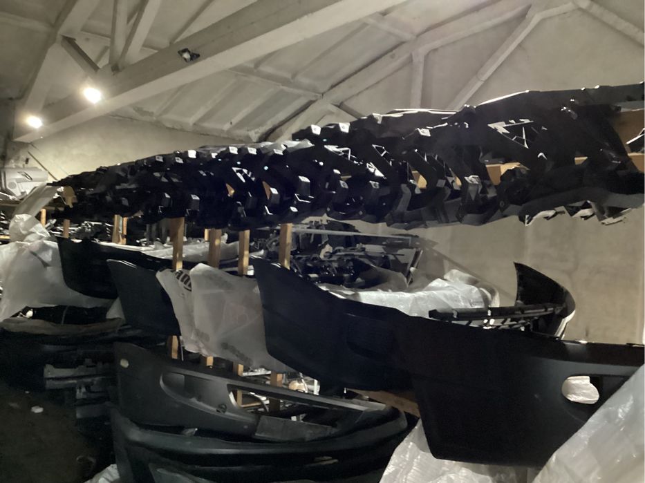 Звіси капота Спринтер 906 Крафтер навеси Капота