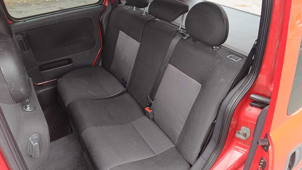 Opel COMBO 1,4 2009 r    super stan ECO-TEC