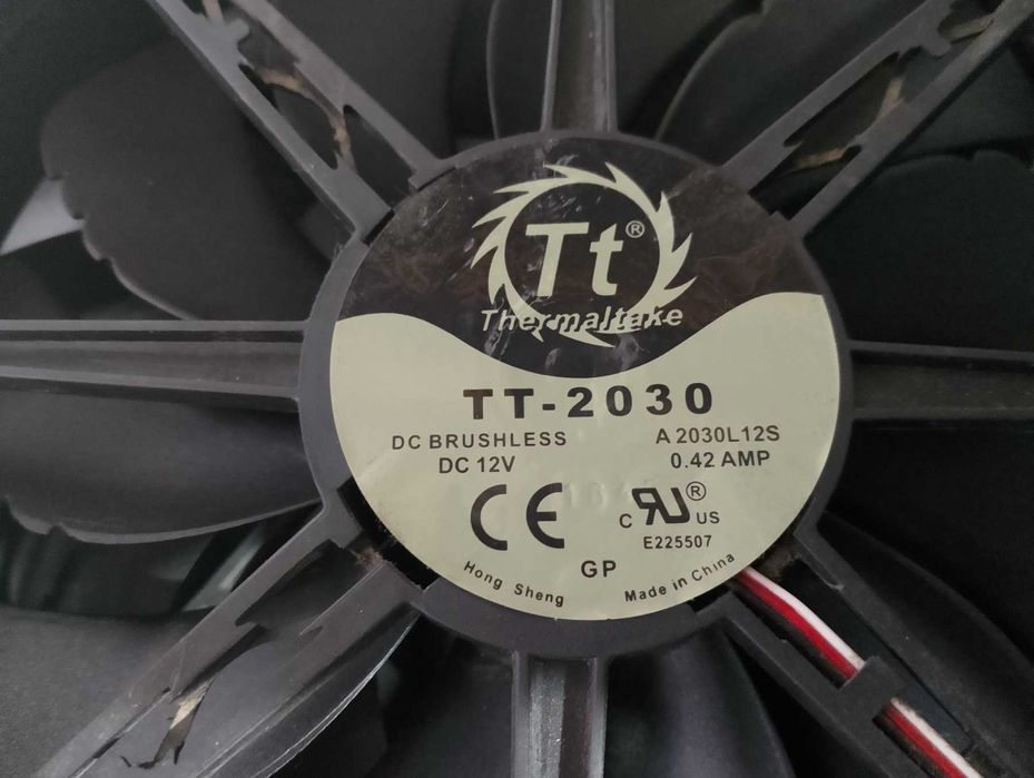 Thermaltake вентилятор Tt-2030 200mm куллер