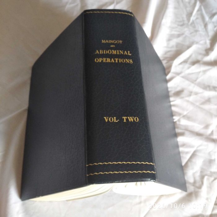 Livro Abdominal Operations. Vol. Two