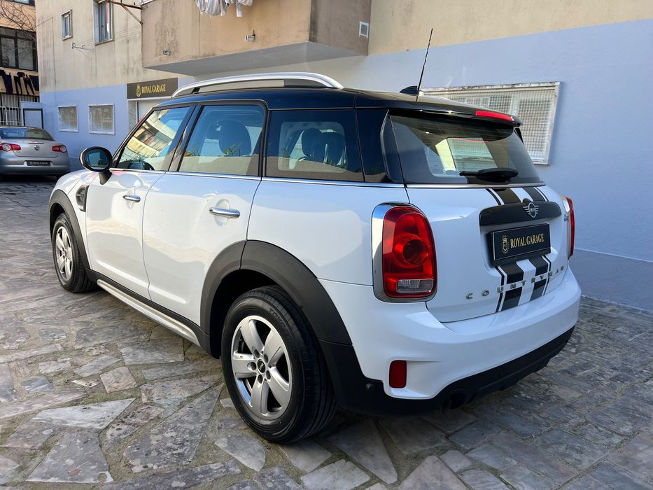 MINI Countryman One D