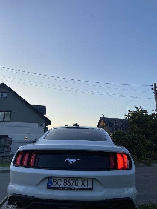 Ford Mustang 2020 2.3 ecoboost під ремоет