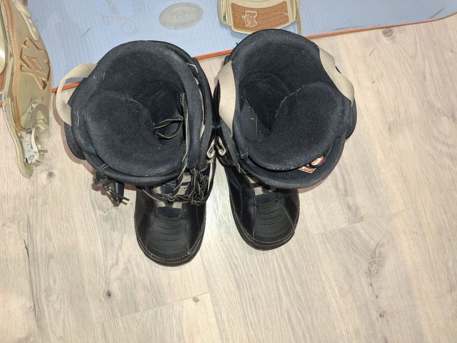 Deska snowboard 152cm