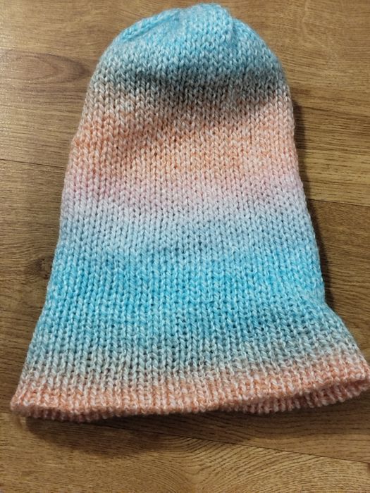 Nowa czapka cieniowana błękitna różowa podwójna