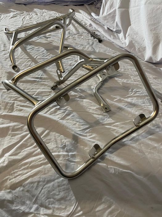 Suportes malas laterais BMW F800 GS