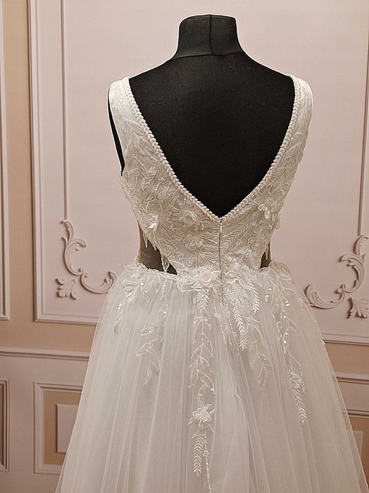 Nowa suknia ślubna model Vivien rozm. 38