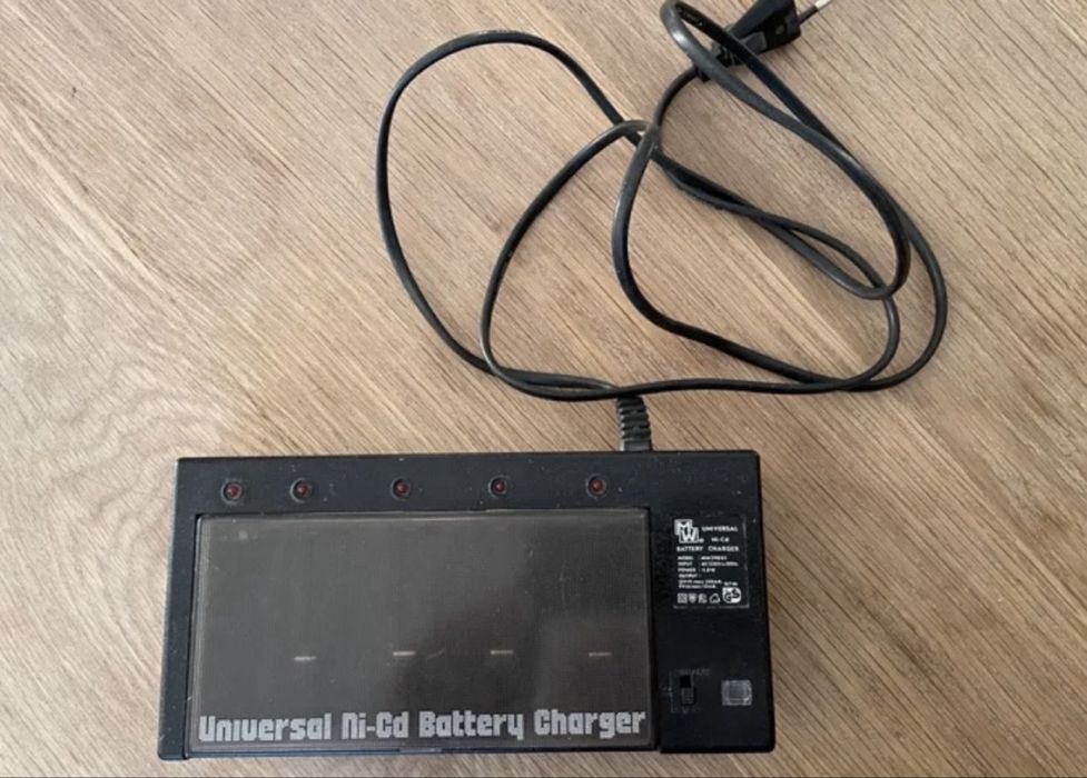 Отдам рабочее зарядное устройство