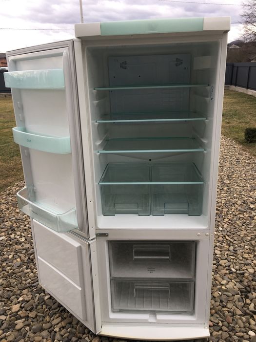 Холодильник Electrolux