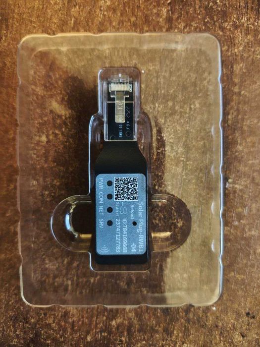 Універсальний WiFi модуль дистанційного моніторингу для інверторів Plug-RWB1-04