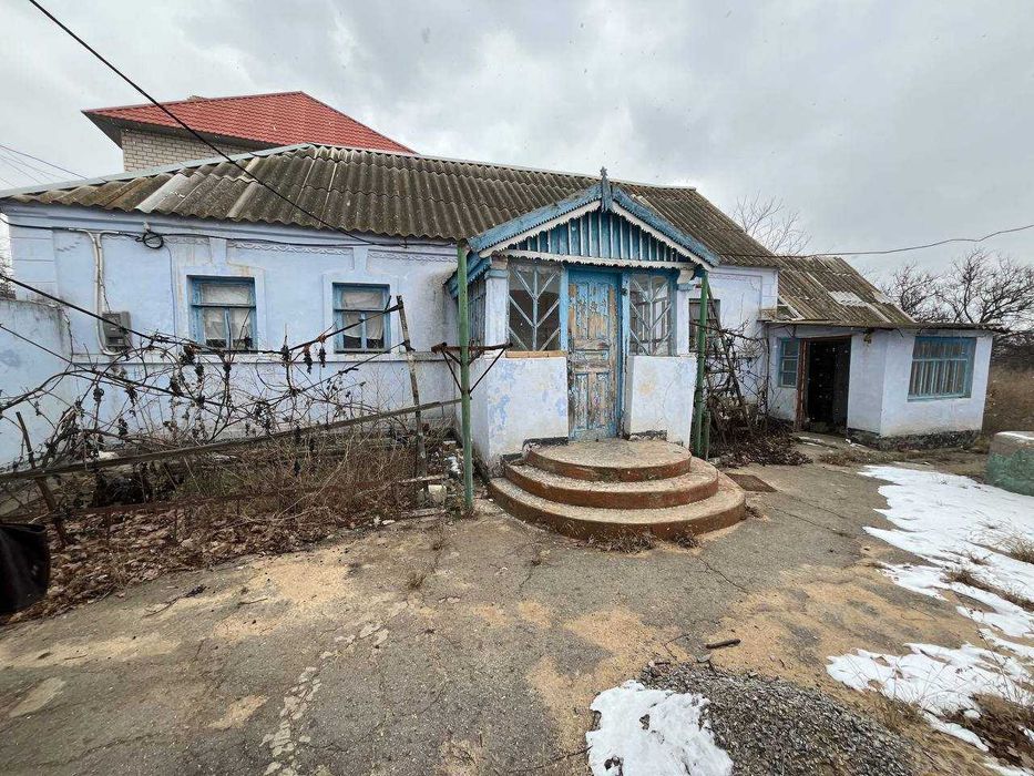 Продам будинок у центрі Матвіївки