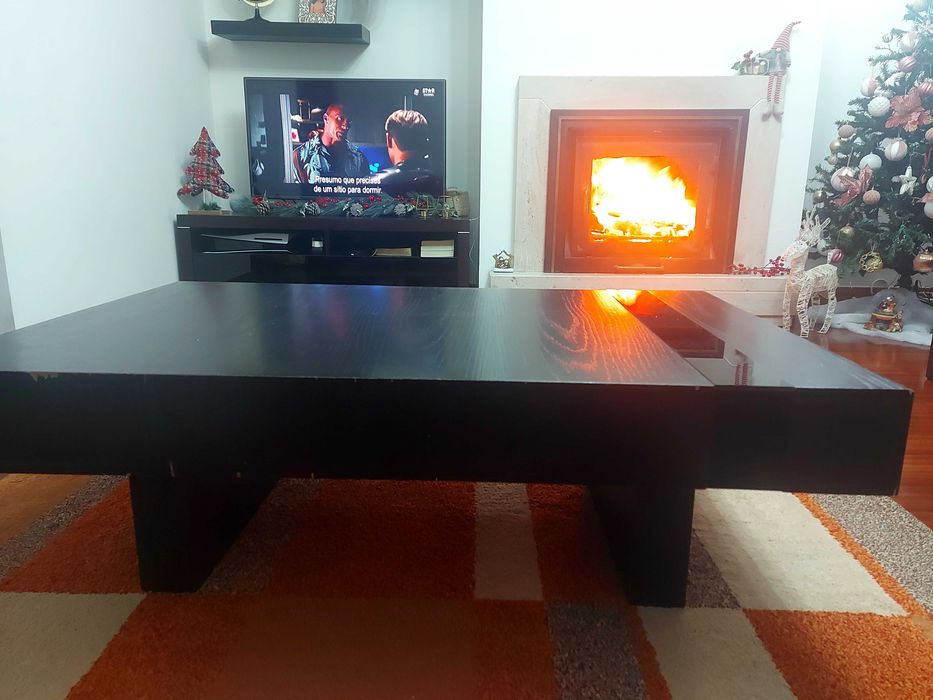 Mesa de centro benge