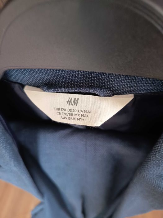 Garnitur młodzieżowy