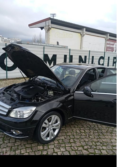 Mercedes c250 novo