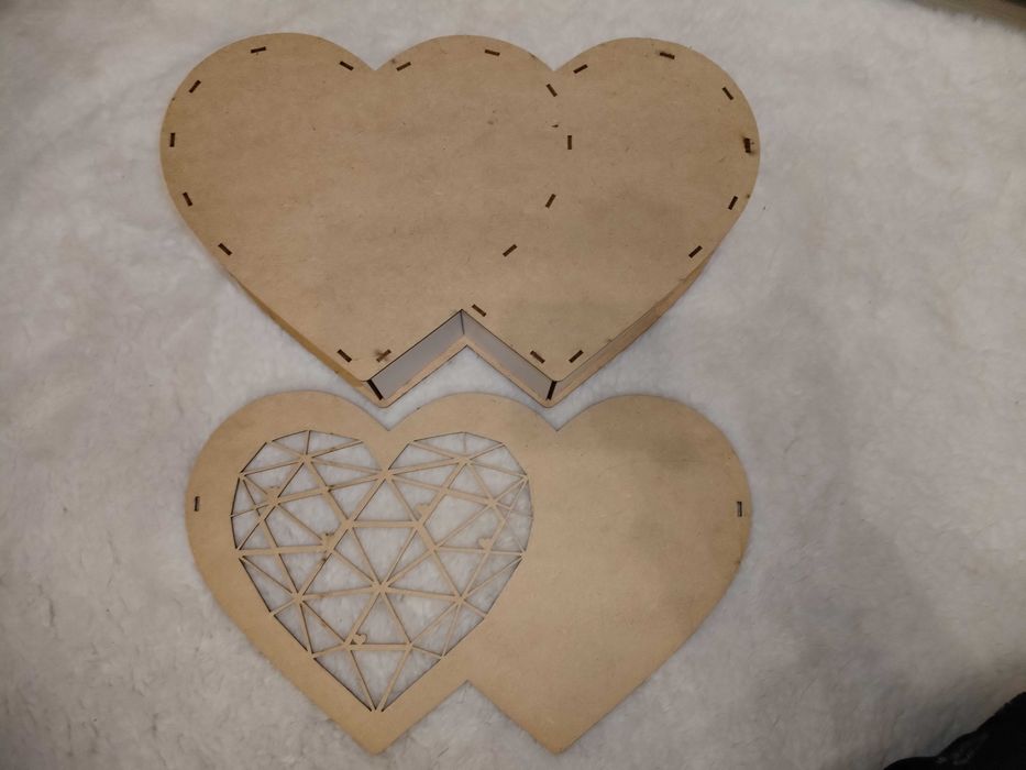 Подарочная коробка сердце