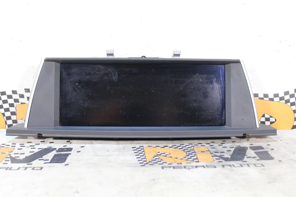 Display / ecrã de informações BMW 5 Gran Turismo (F07)