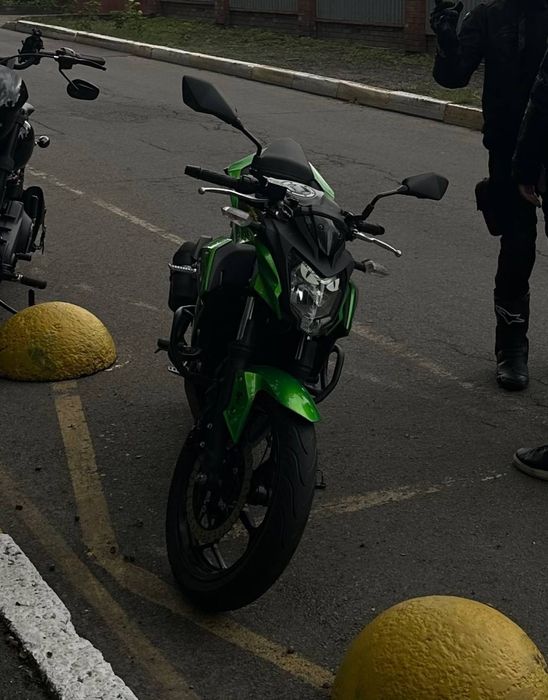 Продам Kawasaki z250sl