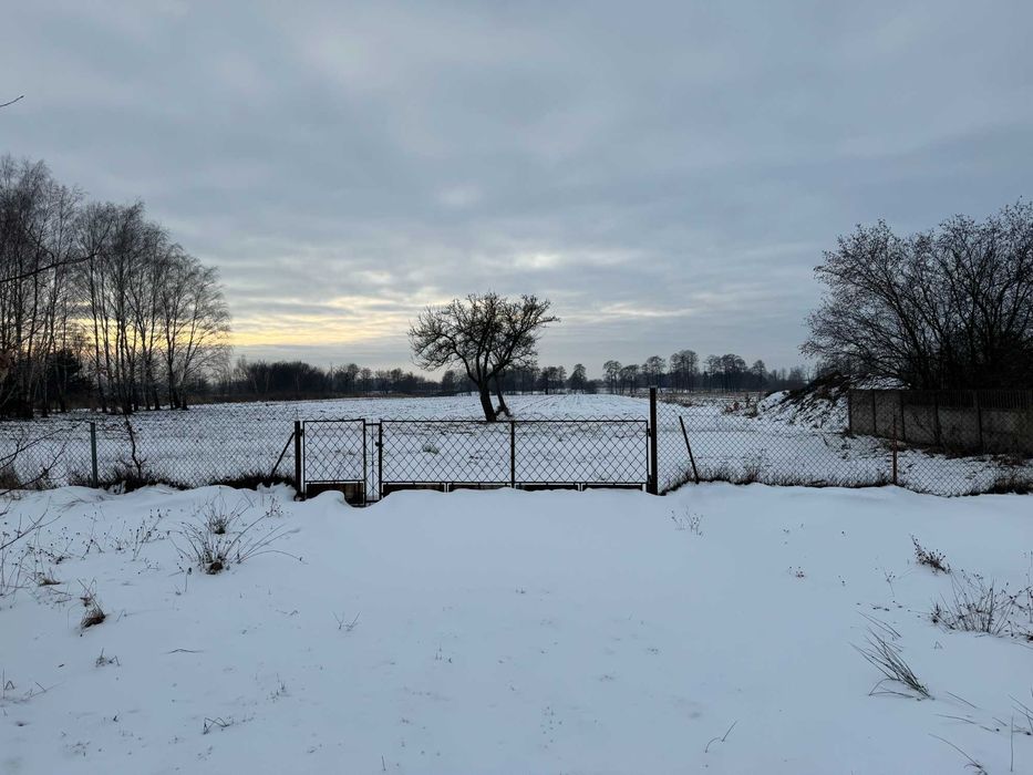 Działka 1,62 ha z zabudowaniami – Stachlew, A2, media