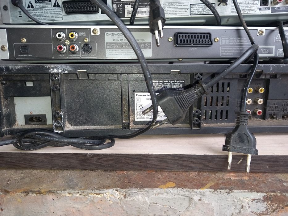 Продам        DVD