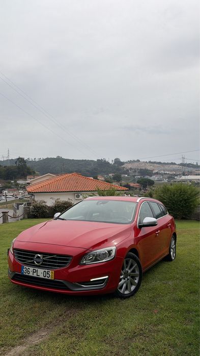 Volvo V60 D4 181cv Summum