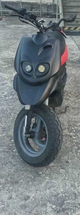 Vendo scooter Peugeot Trekker  50cc