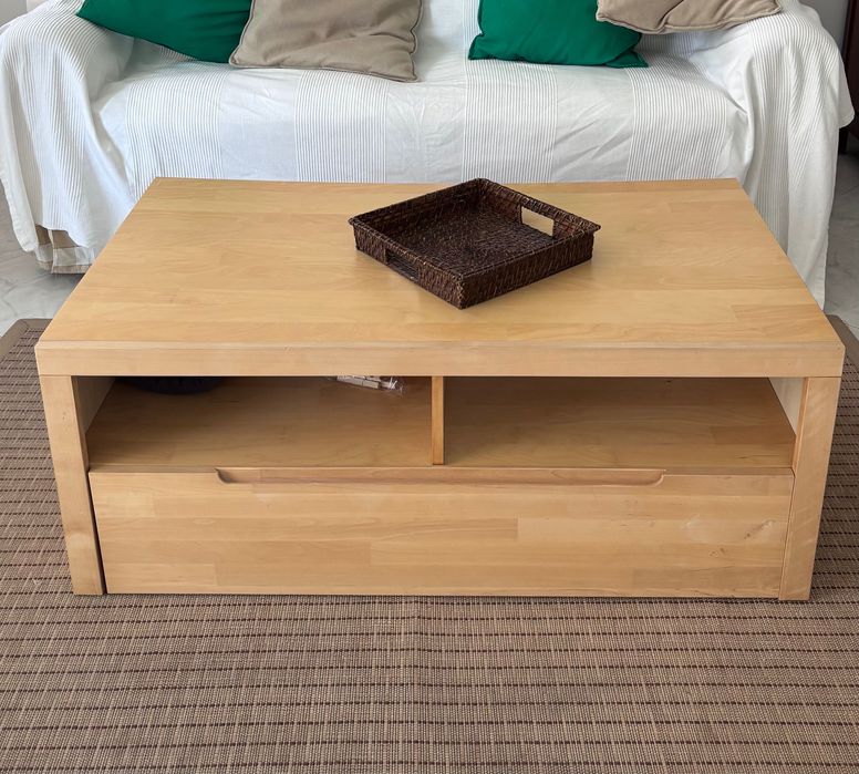 Mesa para televisão ou sala