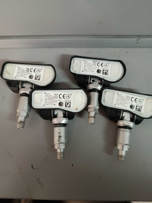 Czujniki ciśnienia w oponach mercedes