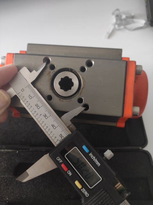 Поворотный пневмопривод для запорной арматуры METAL WORK PNEUMATIC