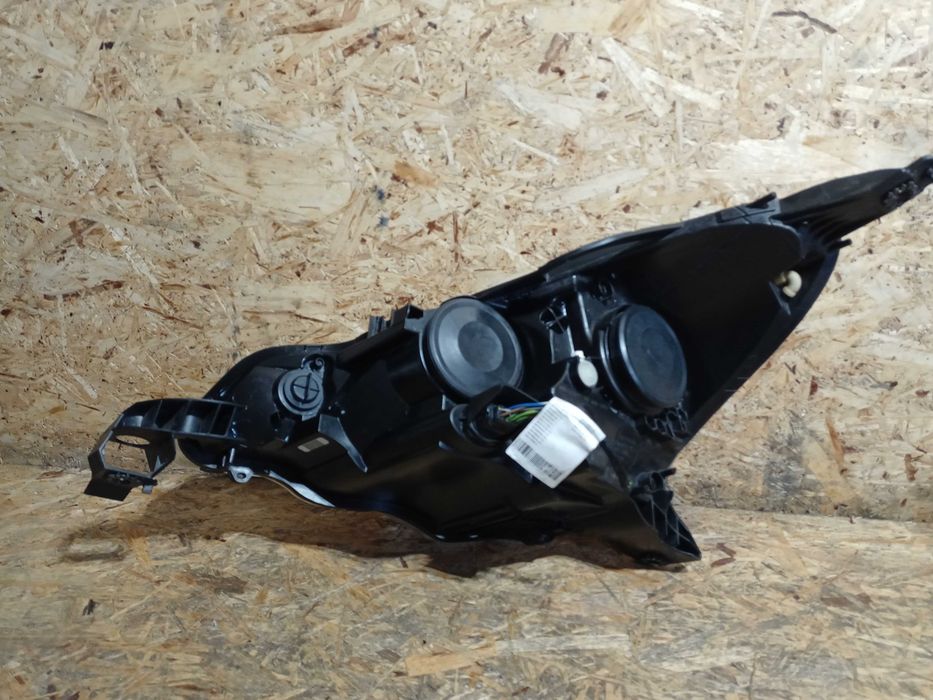 Citroen DS3 lampa prawa lewa przód przednia oryginał Anglik UK