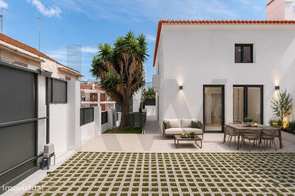 Moradia Contemporânea | A poucos minutos de Lisboa. A anos-luz da roti