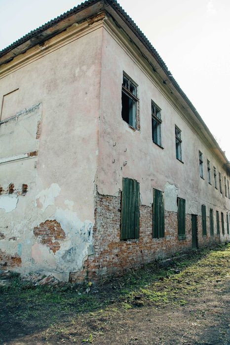 Продаж історичного комплексу біля Львова!